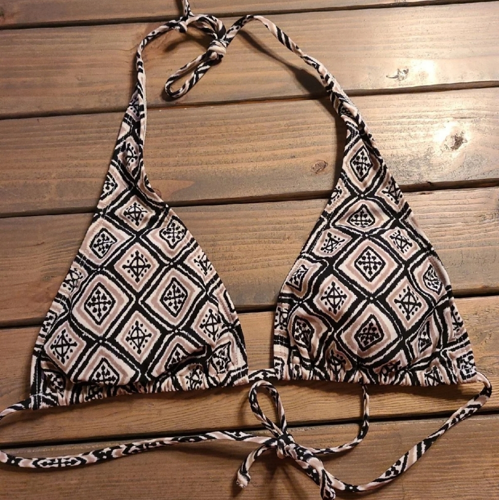 Bikini top